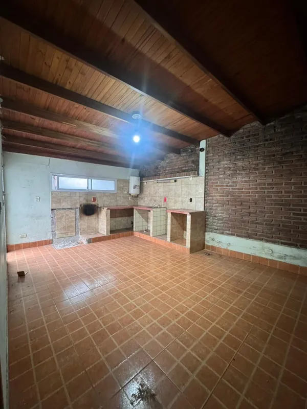 Dpto/casita en venta - Alberdi 745 - Gualeguaychú, Entre Ríos.